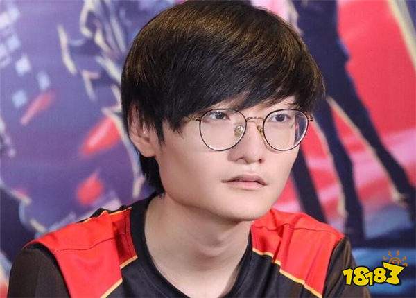 转会遗憾引爆矛盾？Tian疑似与WBG决裂，连基地都不回？！