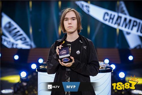 donk火力全开斩获PGL阿斯塔纳站MVP！