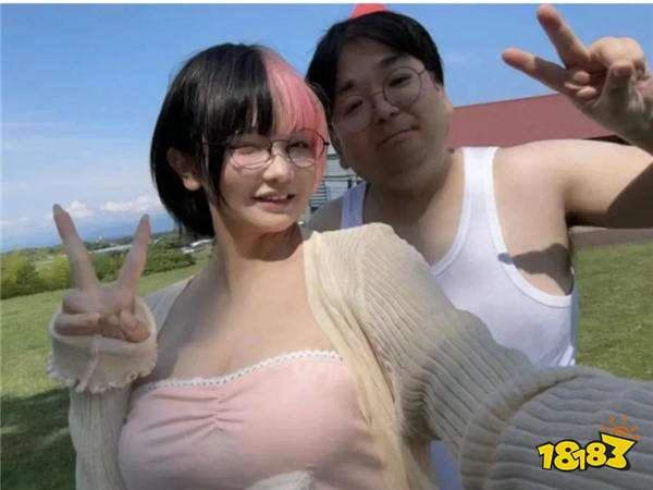 日本宅男女神與49歲大叔“同居搞事業(yè)”！拍攝親密擦邊視頻稱兩人只是同事！