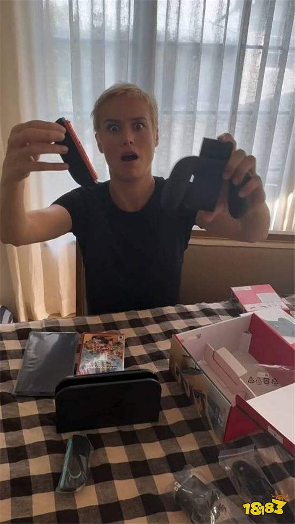 開心的像個孩子！驚奇隊長演員布麗拉爾森分享Switch2開箱視頻！