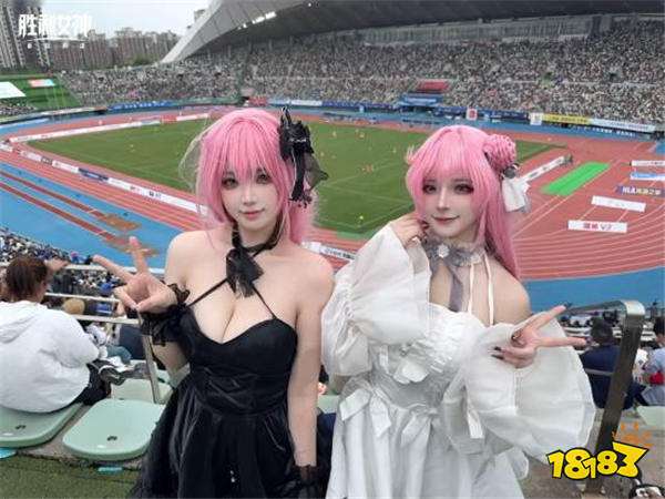 黑絲、白絲多位美女Coser化身Doro讓人目不轉睛！《勝利女神：新的希望》快閃活動返圖來襲！