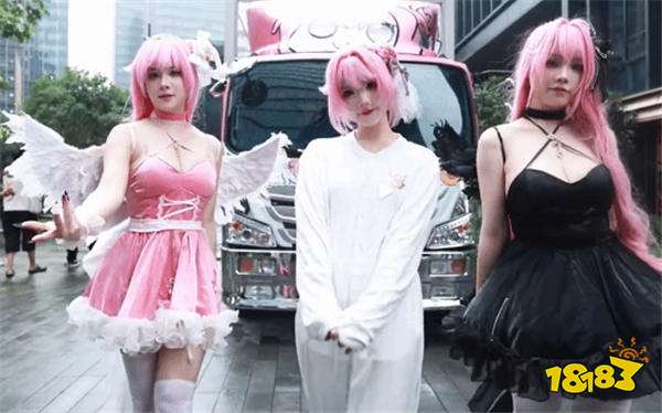 黑絲、白絲多位美女Coser化身Doro讓人目不轉睛！《勝利女神：新的希望》快閃活動返圖來襲！