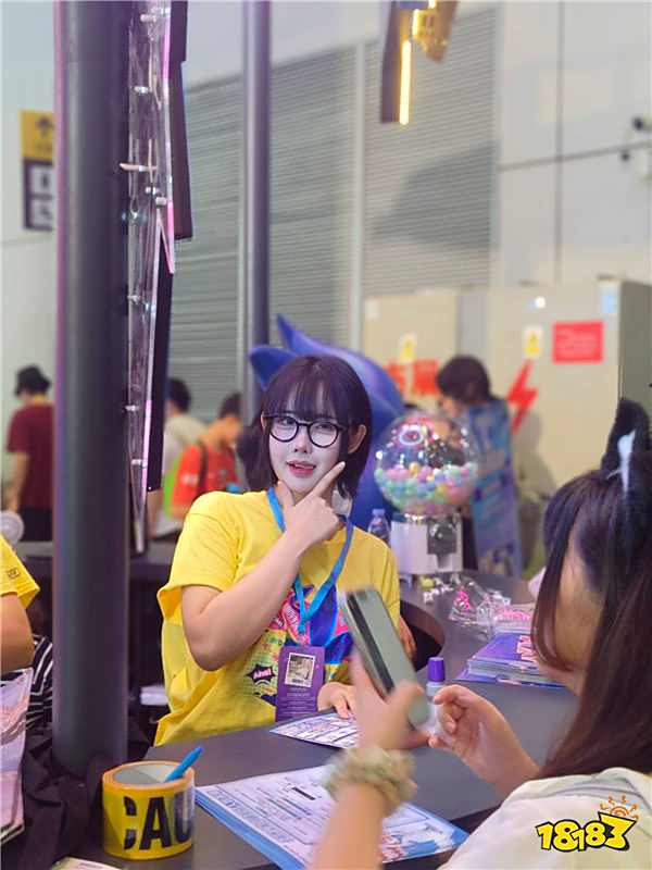 敬業(yè)態(tài)度值max！BW絕美韓國Coser賬號(hào)關(guān)注直逼40萬！收獲無數(shù)網(wǎng)友點(diǎn)贊！