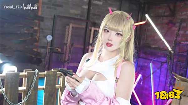 韓援Coser Yasal《妮姬》毒蛇COS驚艷亮相，媚眼如絲誘惑拉滿！