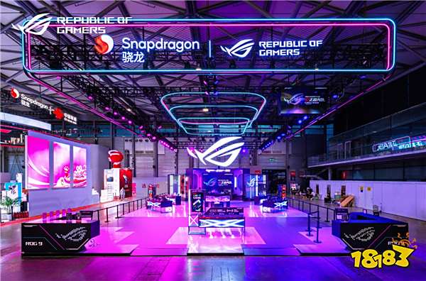 信仰玩家集结打卡！CJ 2025首日ROG 9展区化身“集邮”C位