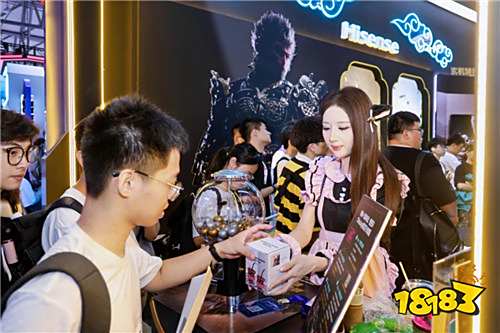 海信电视E8Q Pro燃爆2025ChinaJoy，三大硬核技术重塑影游视界
