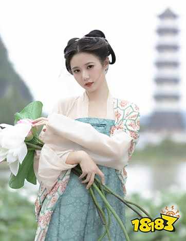 十大最热门视频聊天软件 真人视频交友聊天软件盘点