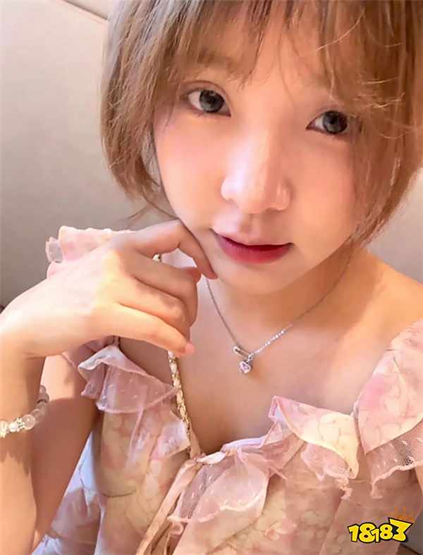 炸翻青春!聯盟一姐小米粥回歸:網友催跳擦邊舞,她硬剛“性感不算擦邊”!