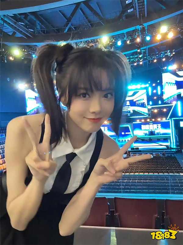 駱歆雙馬尾唱《哈吉米之歌》遭網(wǎng)友吐槽？網(wǎng)友評價都快40多歲的人還裝嫩！