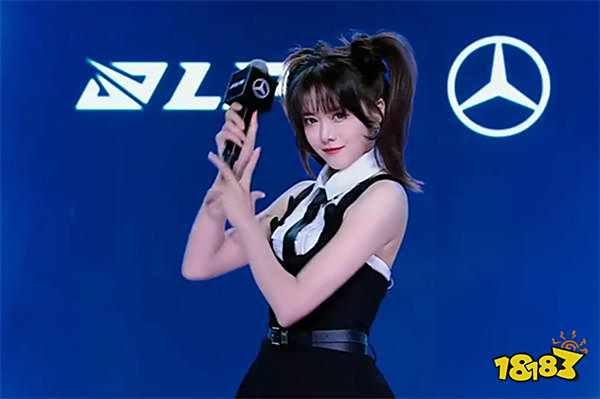 駱歆雙馬尾唱《哈吉米之歌》遭網(wǎng)友吐槽？網(wǎng)友評價都快40多歲的人還裝嫩！