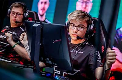 Twistzz：对战胜Spirit的结果感到震惊