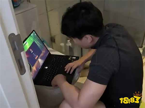 把直播間當床？！周淑怡二臺樹奈奈和傘皇直播間親密互動曝備孕猛料！