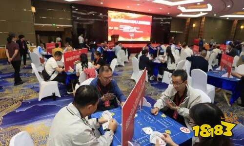 长江经济带中老年人棋牌邀请赛在贵州赤水圆满落幕,三百余选手以牌会友