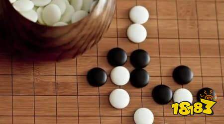 五子棋只能横纵连吗?五子棋规则细节与特殊走法解答
