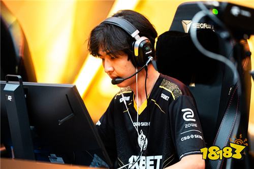 HLTV茶话会:皮肤市场史诗级大崩盘;Senzu突然下放原因探究