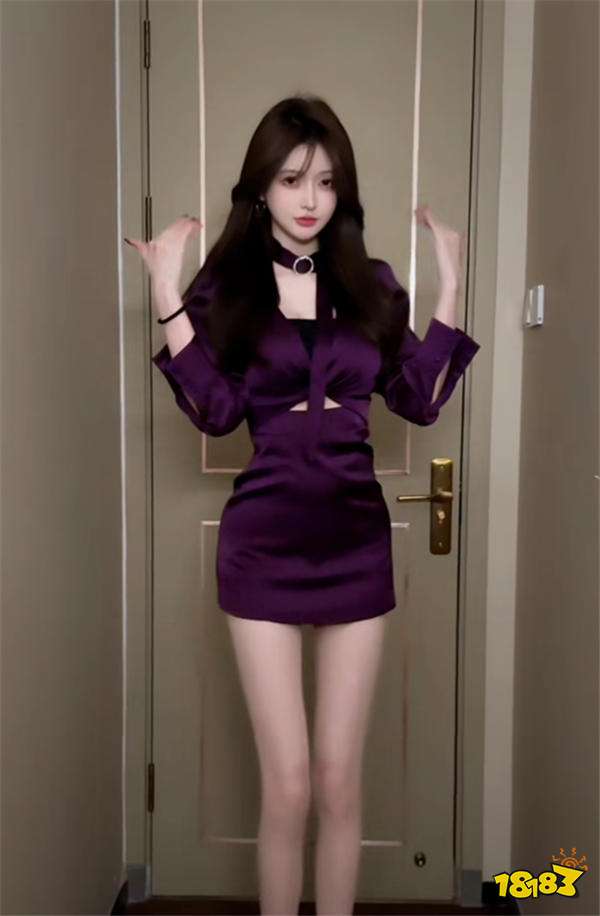 二次元女主播拒王校長50w+提成，曾拿1200月薪快餓死，父母催婚：嫁人才活得起？