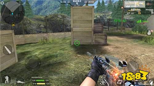 穿越火線槍戰(zhàn)王者體驗(yàn)服