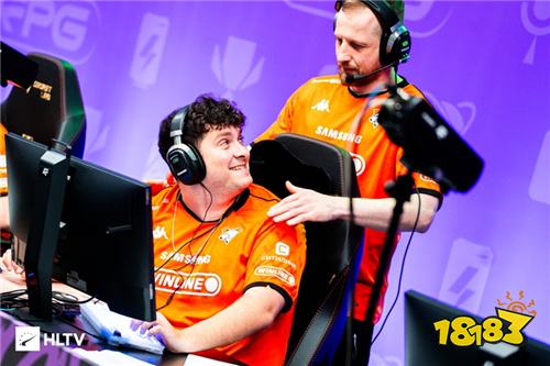 Virtus.pro教练F_1N突然离职 俱乐部将公布新教练人选