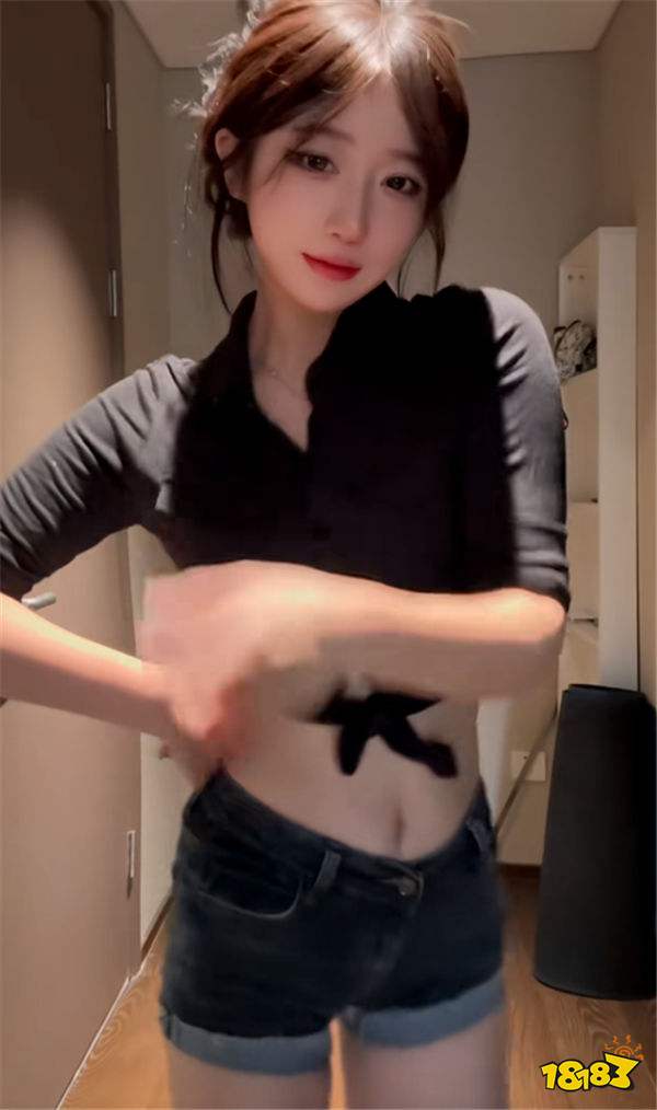 游戲主播呆妹兒被2壯漢深夜砸門拍隱私？！怒懟對方：想蹭我流量起號！