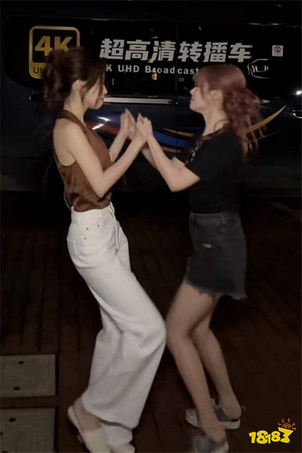 希然小钰喝酒爆猛料？直言自己想被成熟男宠成宝，但又馋20岁小鲜肉身体？！