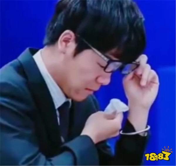 马斯克放话2026AI屠榜LOL，T1怒怼应战？Faker喊出“第7冠为人类而战”！