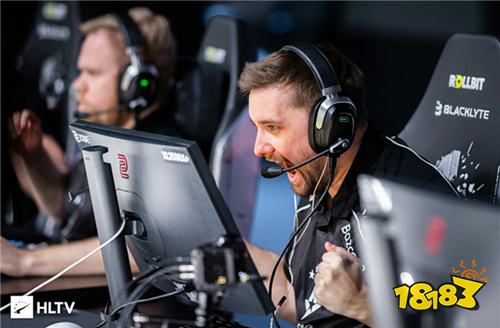 HooXi复盘Astralis逆转:Aurora扛不住压力 我们渐入佳境