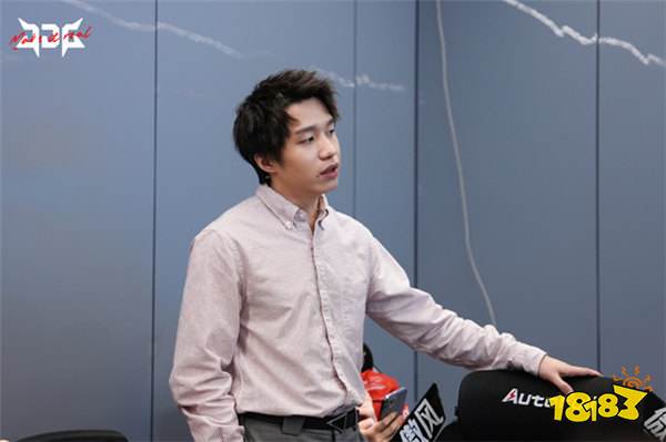 拳头新规让教练进比赛语音指挥，LCK试点LPL缺席，“外卖教练”直接凉凉？