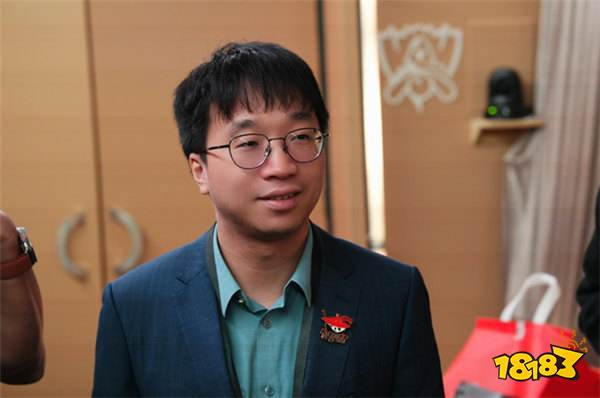 拳头新规让教练进比赛语音指挥，LCK试点LPL缺席，“外卖教练”直接凉凉？