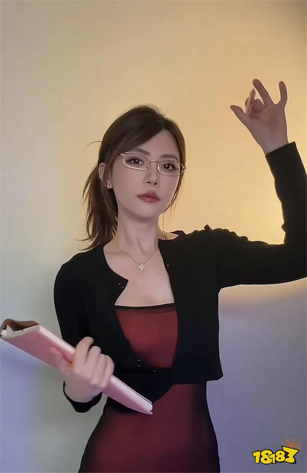 資本硬捧實錘?周淑怡塌房后還能拿下快手PK冠軍!發表獲獎感言要參加線下走紅毯?