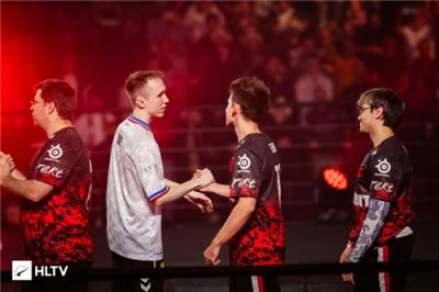 Thorin炮轰FaZe管理层：免费放走ropz是CS史上最糟决策​