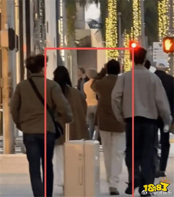 林俊杰深夜官宣恋情!小21岁女友颜值封神,还COS过蒂法!