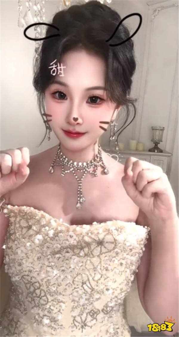 游戏一姐果小果倒贴几十万打PK，工资却拿不到？躲厕所哭曝停播想法，网友：别卖惨了！