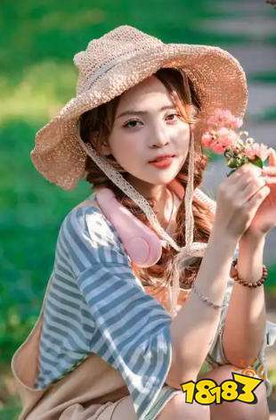 最火多人视频聊天软件 聊天室多人视频网站免费