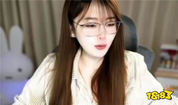 联盟初代一姐萌面酥曾线下见光S，如今却暴瘦30斤颜值大涨？！被曝偷偷生子？