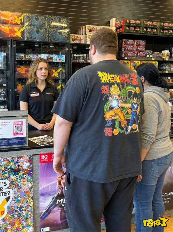 GameStop店员当场懵逼！一顾客为买PS5，竟要把女朋友换积分？