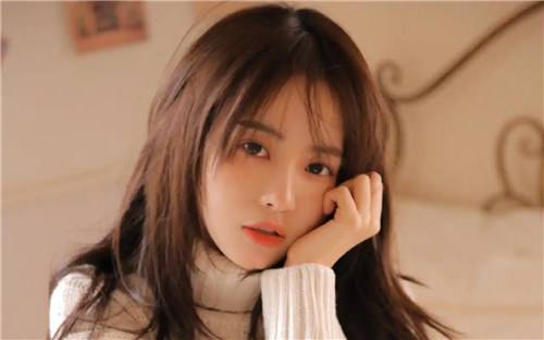 美女語(yǔ)音陪聊軟件最新推薦 可以?huà)煺Z(yǔ)音互動(dòng)聊天的交友a(bǔ)pp