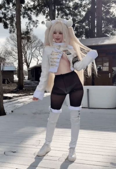 生化危机4RE艾什莉体模新COS 胜利女神妮姬布兰儿