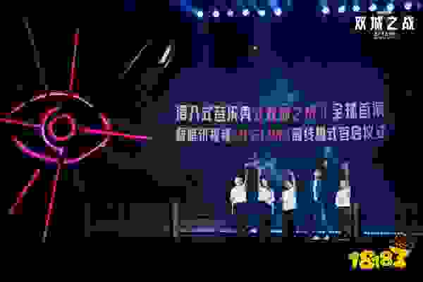 浸入式音乐秀《双城之战》全球首演启幕，开启《英雄联盟》IP“线上+线下”融合新纪元