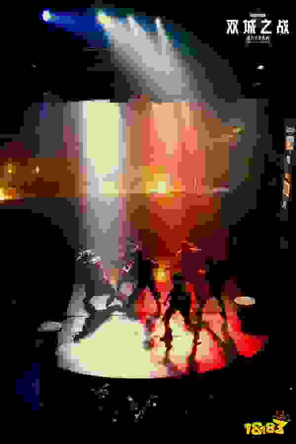 浸入式音乐秀《双城之战》全球首演启幕，开启《英雄联盟》IP“线上+线下”融合新纪元