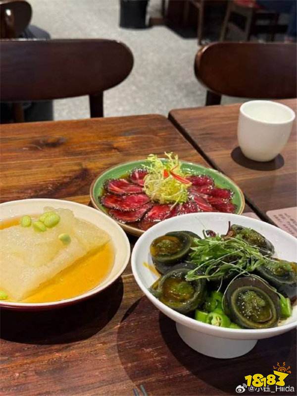 LPL主持小钰分手风波后首次更新日常，晒美食心情大好超洒脱！