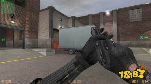 CS1.6新手怎么玩?CS1.6基础操作与枪法练习攻略