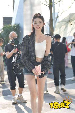 附近聊天约会软件是真的吗 想网上约妹子的app