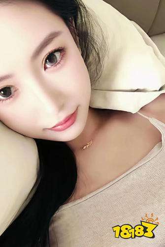 手机直播交友app排行 一对一美女直播语音聊天平台