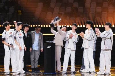 英雄联盟15年,凭什么还是全球头部MOBA